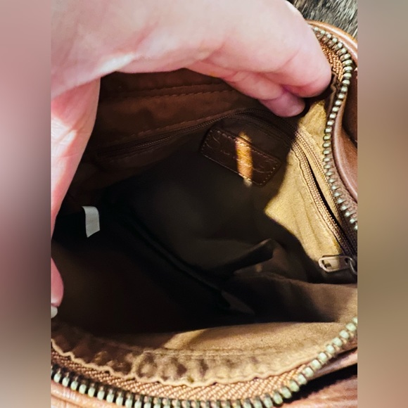 Shyanne Western Fringe Crossbody Purse - Picture 3 of 7